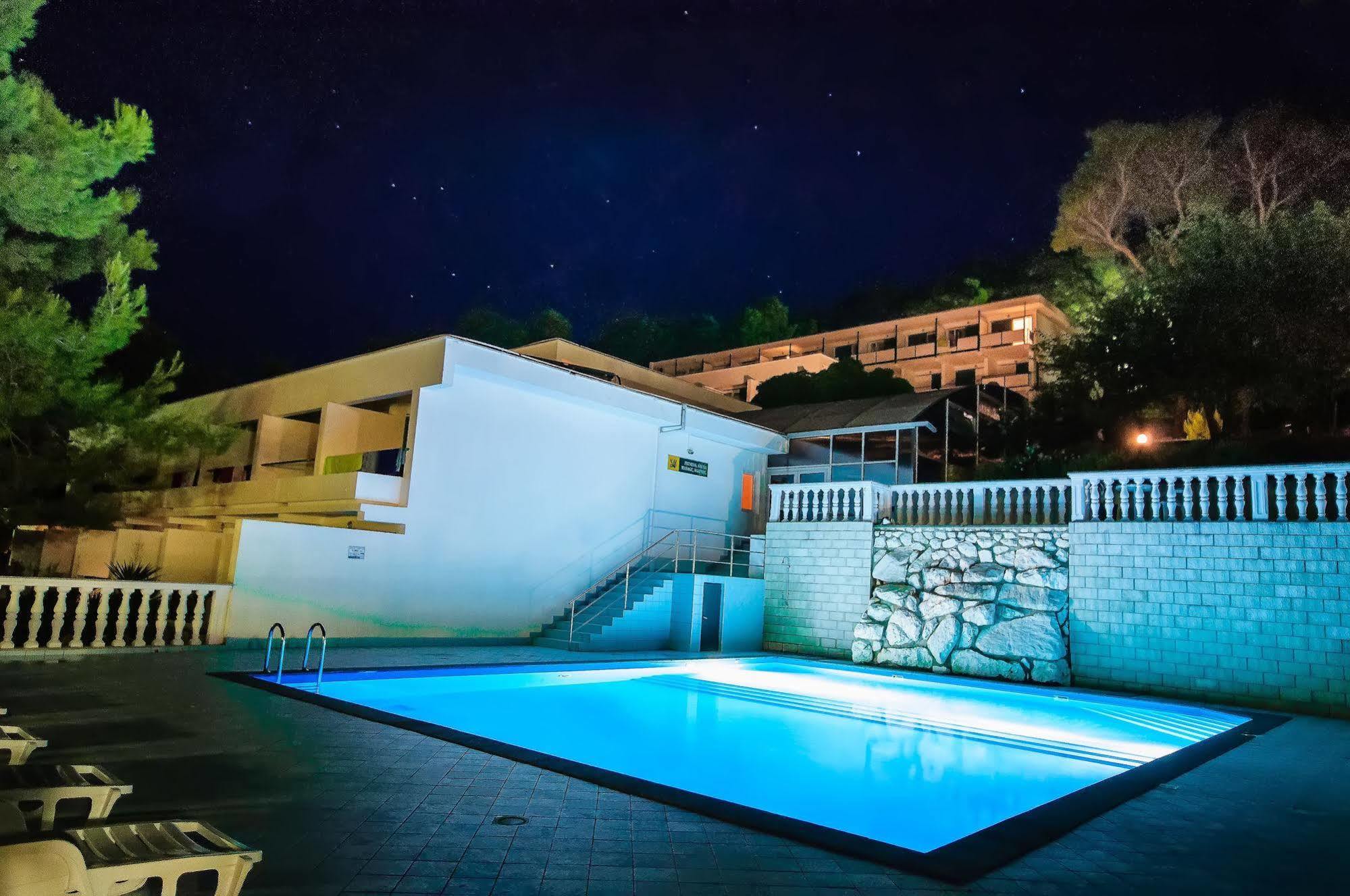 Hotel Lavanda Божава Екстер'єр фото